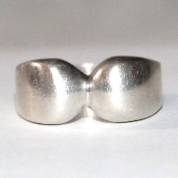 Jewelry - Sterling Silver Abstract Bow Ring
